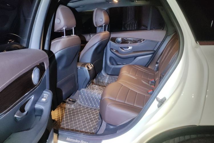 Used Mercedes-Benz GLC 2019 GLC 260 L 4MATIC Dynamic Model Left Rear Seat