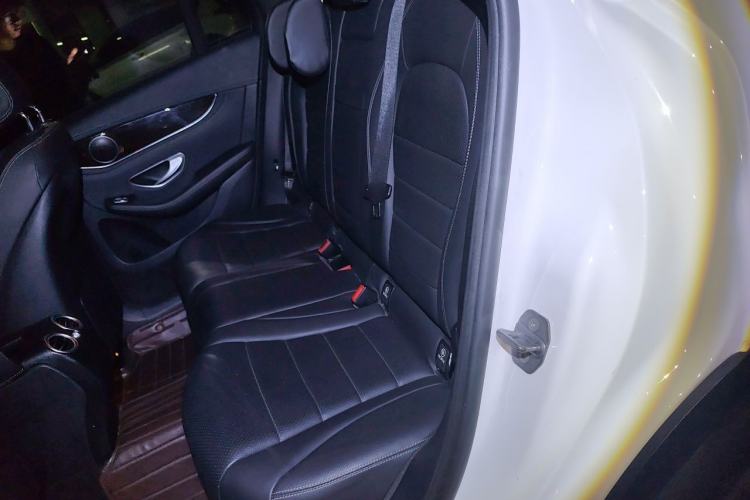 Used Mercedes-Benz GLC 2019 GLC 260 4MATIC Dynamic Edition Left Rear Seat