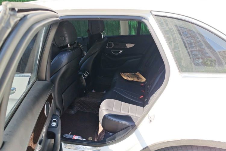 Used Mercedes-Benz GLC 2019 GLC 260 L 4MATIC Luxury Model Left Rear Seat