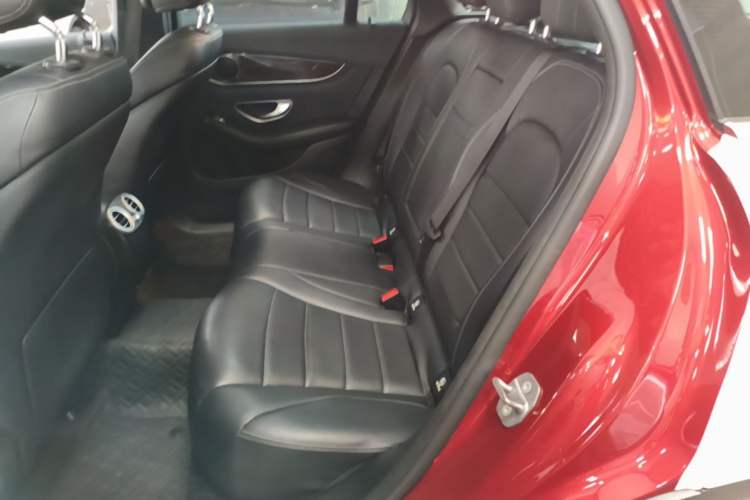 Used Mercedes-Benz GLC 2019 GLC 260 4MATIC Luxury Model Left Rear Seat