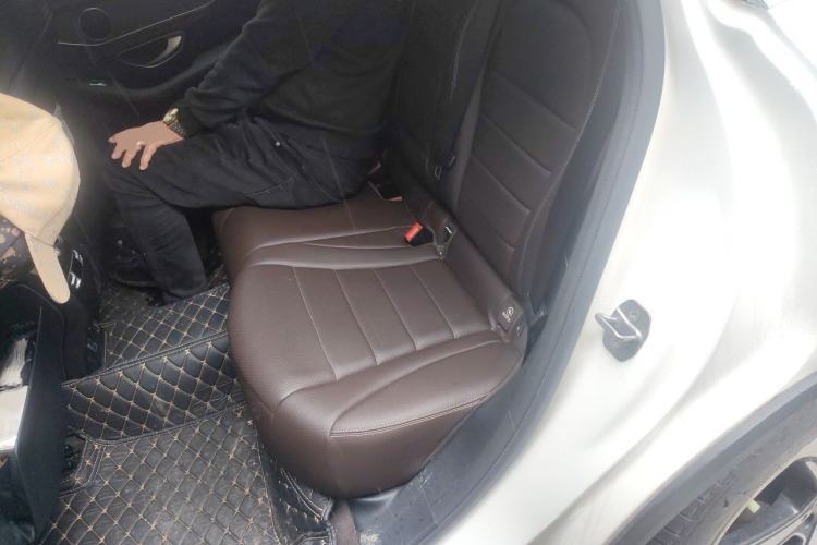 Used Mercedes-Benz GLC 2019 GLC 300 L 4MATIC Dynamic Model Left Rear Seat
