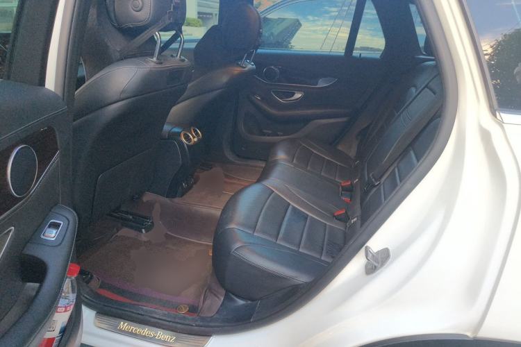 Used Mercedes-Benz GLC 2019 GLC 260 4MATIC Dynamic Edition Left Rear Seat