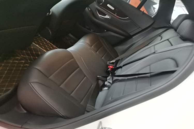 Used Mercedes-Benz GLC 2019 GLC 260 L 4MATIC Dynamic Model Left Rear Seat