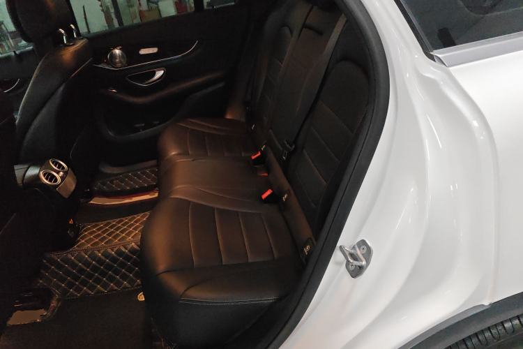Used Mercedes-Benz GLC 2019 GLC 260 L 4MATIC Dynamic Model Left Rear Seat