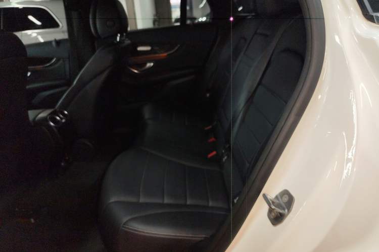 Used Mercedes-Benz GLC 2019 Facelift GLC 260 L 4MATIC Luxury Model Left Rear Seat