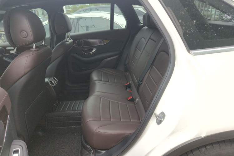 Used Mercedes-Benz GLC 2019 GLC 260 L 4MATIC Dynamic Model Left Rear Seat