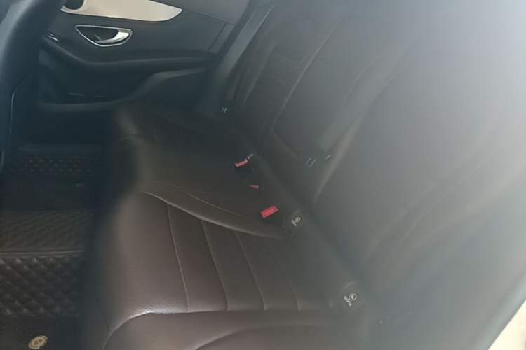 Used Mercedes-Benz GLC 2019 GLC 200 L 4MATIC Left Rear Seat