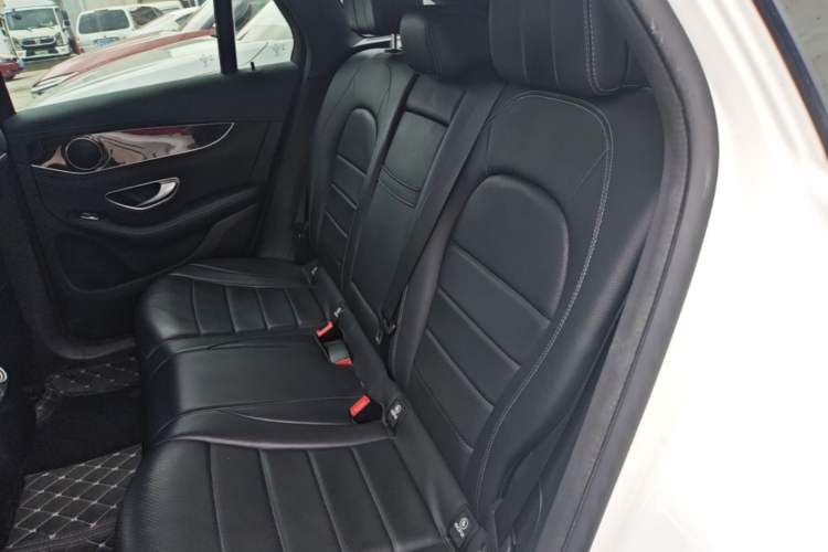Used Mercedes-Benz GLC 2019 GLC 260 L 4MATIC Dynamic Model Left Rear Seat