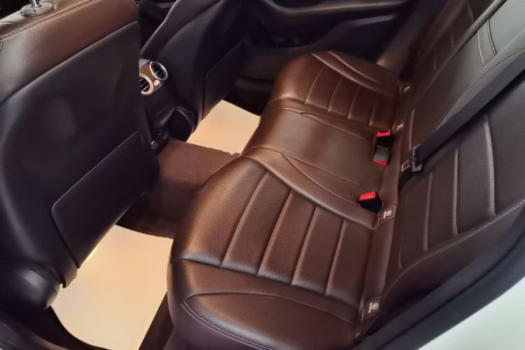 Used Mercedes-Benz GLC 2019 GLC 200 L 4MATIC Left Rear Seat