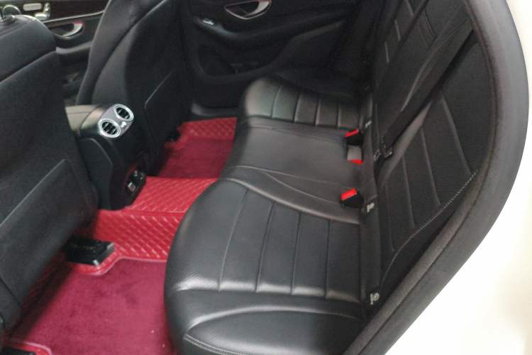 Used Mercedes-Benz GLC 2019 GLC 260 L 4MATIC Dynamic Model Left Rear Seat