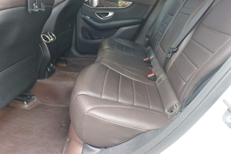 Used Mercedes-Benz GLC 2019 GLC 260 L 4MATIC Luxury Model Left Rear Seat