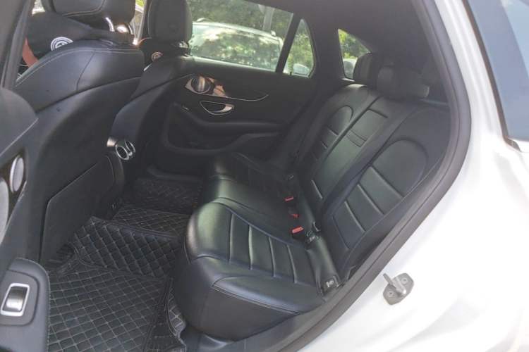 Used Mercedes-Benz GLC 2019 GLC 260 L 4MATIC Dynamic Model Left Rear Seat