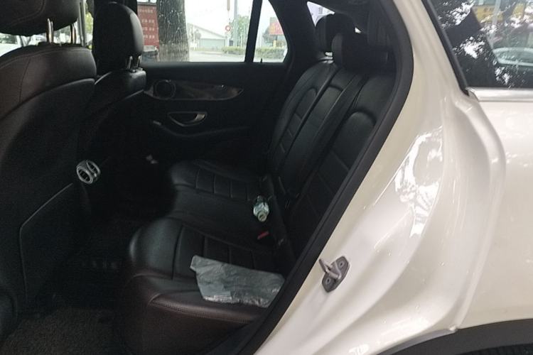 Used Mercedes-Benz GLC 2019 GLC 260 4MATIC Luxury Model Left Rear Seat