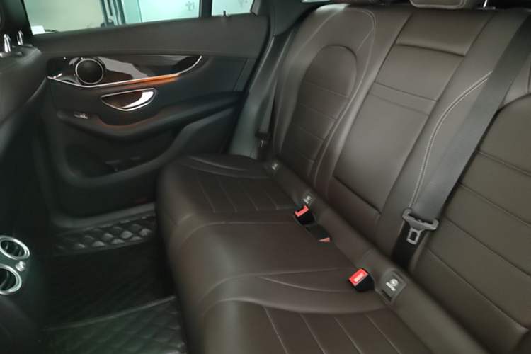 Used Mercedes-Benz GLC 2019 Facelift GLC 260 L 4MATIC Luxury Model Left Rear Seat