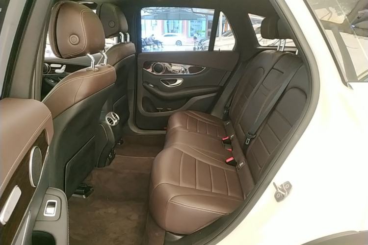 Used Mercedes-Benz GLC 2019 GLC 260 L 4MATIC Dynamic Model Left Rear Seat