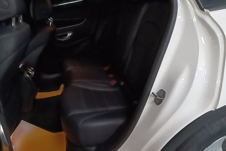 Used Mercedes-Benz GLC 2019 GLC 260 4MATIC Luxury Model Left Rear Seat