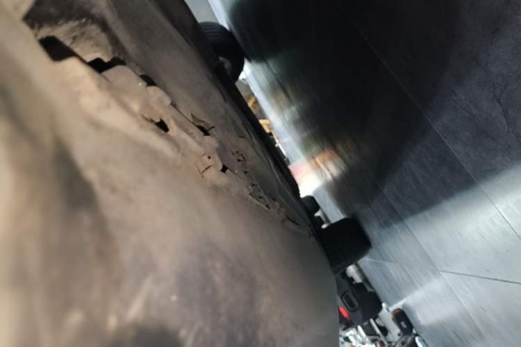 Used Mercedes-Benz GLC 2019 GLC 260 L 4MATIC Dynamic Model Left Side Sill