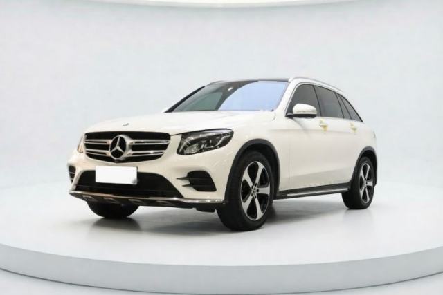 Used Mercedes-Benz GLC 2019 Facelift GLC 260 L 4MATIC Luxury Model