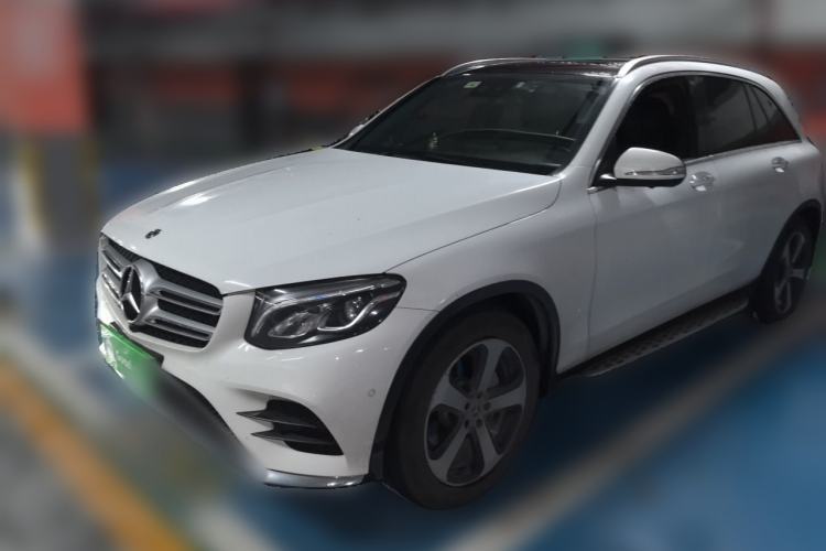 Used Mercedes-Benz GLC 2019 GLC 260 L 4MATIC Luxury Model Guazi used car, China used car export, Used car for sale, Used cars, Cheapest cars for sale