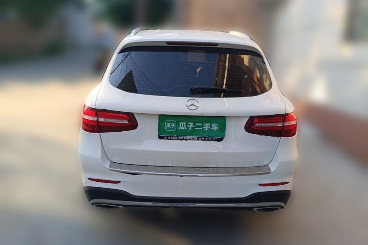 Used Mercedes-Benz GLC 2019 GLC 260 4MATIC Luxury Model Rear