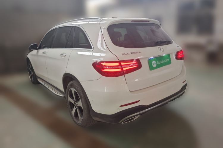 Used Mercedes-Benz GLC 2019 Facelift GLC 260 L 4MATIC Luxury Model Rear Left 45 Deg