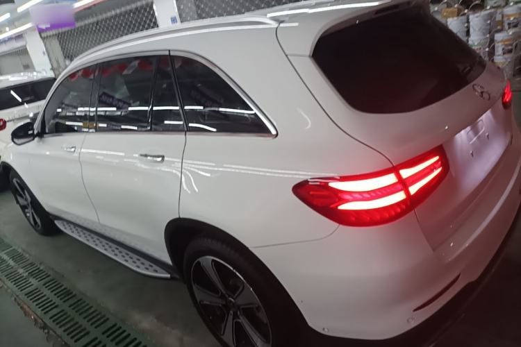 Used Mercedes-Benz GLC 2019 GLC 300 L 4MATIC Dynamic Model Rear Left 45 Deg