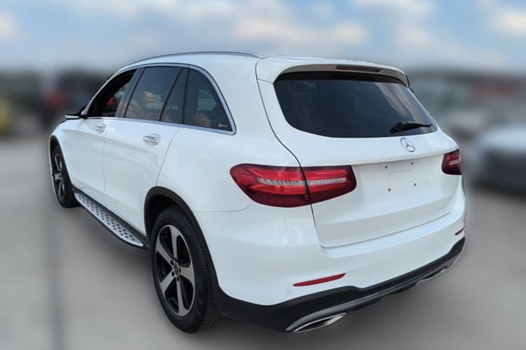 Used Mercedes-Benz GLC 2019 Facelift GLC 260 L 4MATIC Luxury Model Rear Left 45 Deg