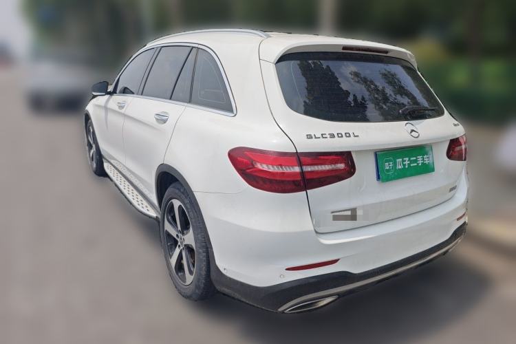 Used Mercedes-Benz GLC 2019 Facelift GLC 260 L 4MATIC Luxury Model Rear Left 45 Deg