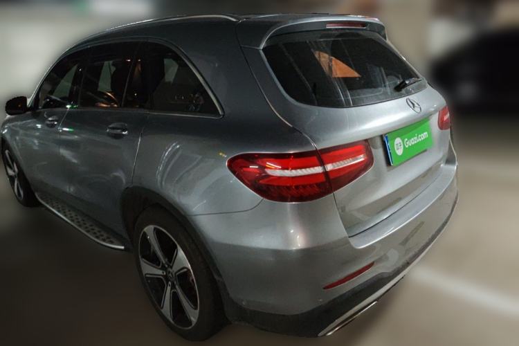 Used Mercedes-Benz GLC 2019 GLC 300 L 4MATIC Dynamic Model Rear Left 45 Deg