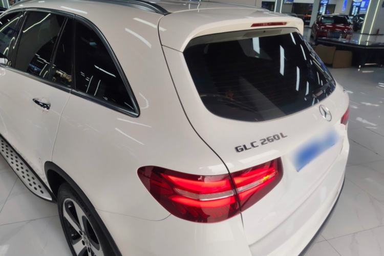Used Mercedes-Benz GLC 2019 Facelift GLC 260 L 4MATIC Luxury Model Rear Left 45 Deg