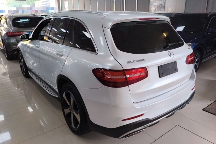 Used Mercedes-Benz GLC 2019 GLC 260 4MATIC Luxury Model Rear Left 45 Deg