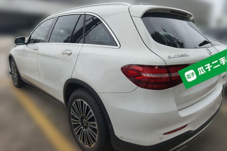 Used Mercedes-Benz GLC 2019 GLC 260 L 4MATIC Dynamic Model Rear Left 45 Deg