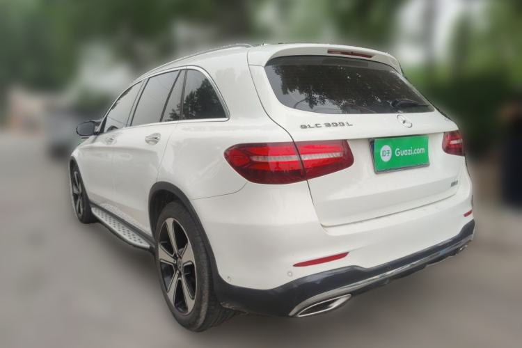 Used Mercedes-Benz GLC 2019 GLC 300 L 4MATIC Dynamic Model Rear Left 45 Deg