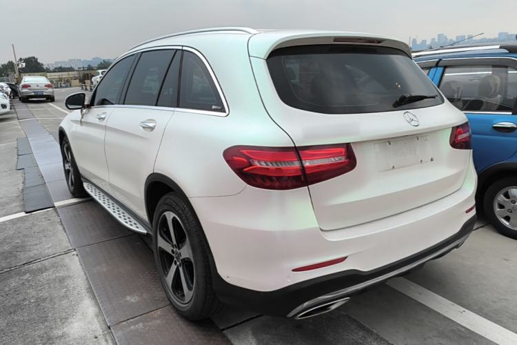 Used Mercedes-Benz GLC 2019 Facelift GLC 260 L 4MATIC Luxury Model Rear Left 45 Deg