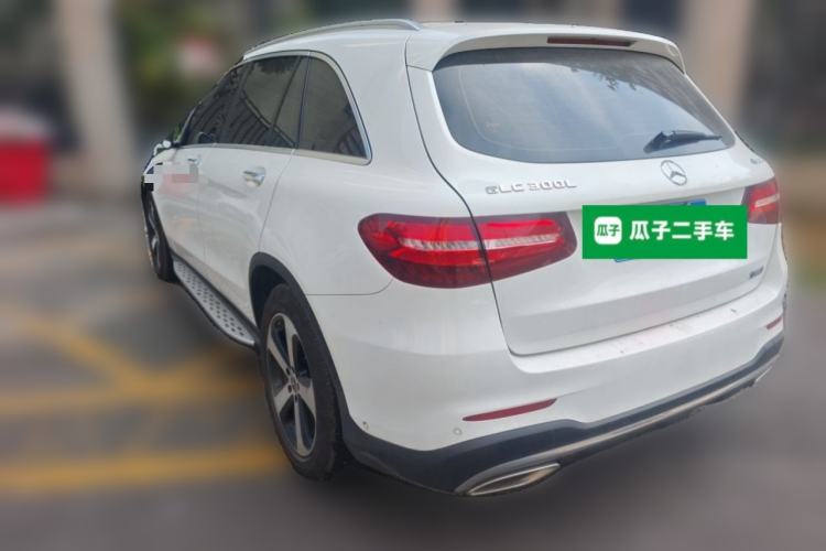 Used Mercedes-Benz GLC 2019 Facelift GLC 260 L 4MATIC Luxury Model Rear Left 45 Deg