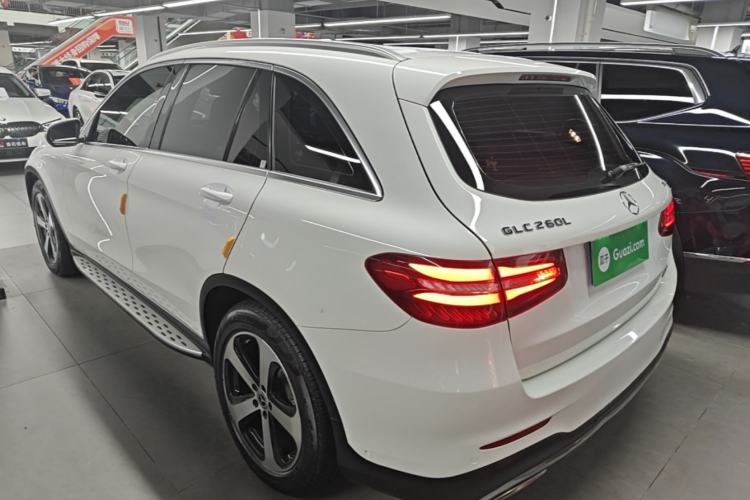 Used Mercedes-Benz GLC 2019 GLC 260 4MATIC Luxury Model Rear Left 45 Deg