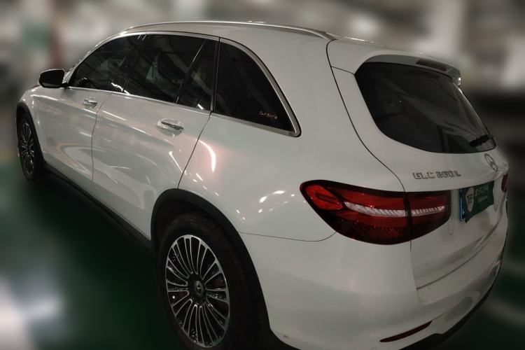 Used Mercedes-Benz GLC 2019 GLC 260 L 4MATIC Dynamic Model Rear Left 45 Deg