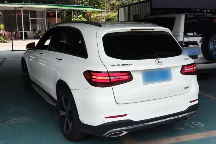 Used Mercedes-Benz GLC 2019 Facelift GLC 260 L 4MATIC Luxury Model Rear Left 45 Deg
