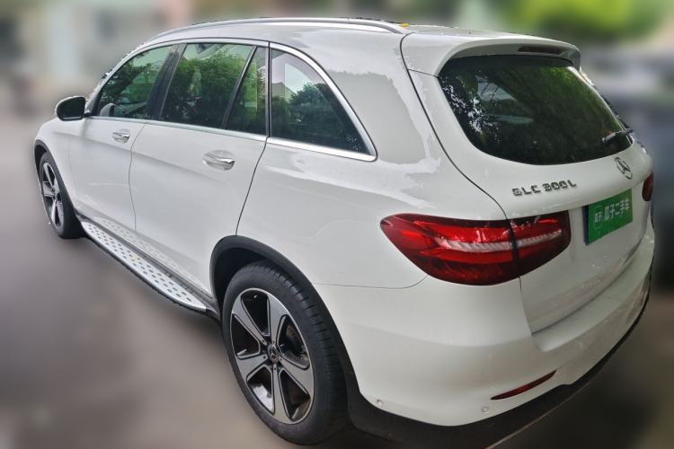 Used Mercedes-Benz GLC 2019 GLC 300 L 4MATIC Dynamic Model Rear Left 45 Deg