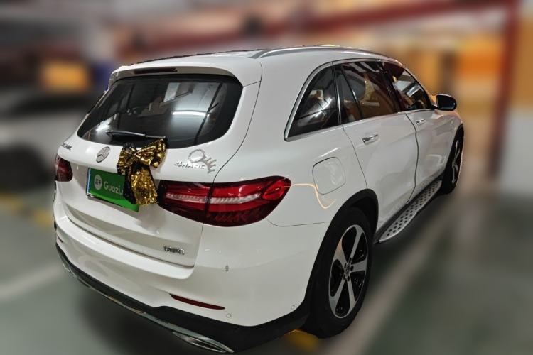 Used Mercedes-Benz GLC 2019 Facelift GLC 260 L 4MATIC Luxury Model Rear Right 45 Deg