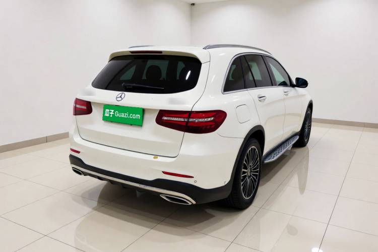 Used Mercedes-Benz GLC 2019 GLC 260 L 4MATIC Dynamic Model Rear Right 45 Deg
