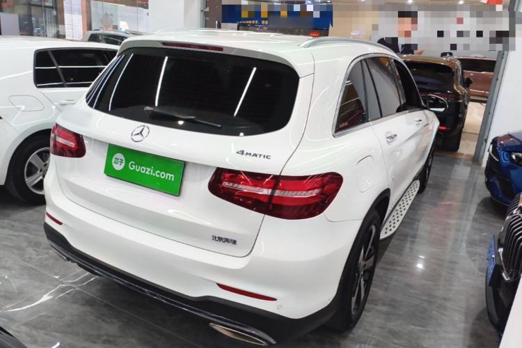 Used Mercedes-Benz GLC 2019 Facelift GLC 260 L 4MATIC Luxury Model Rear Right 45 Deg