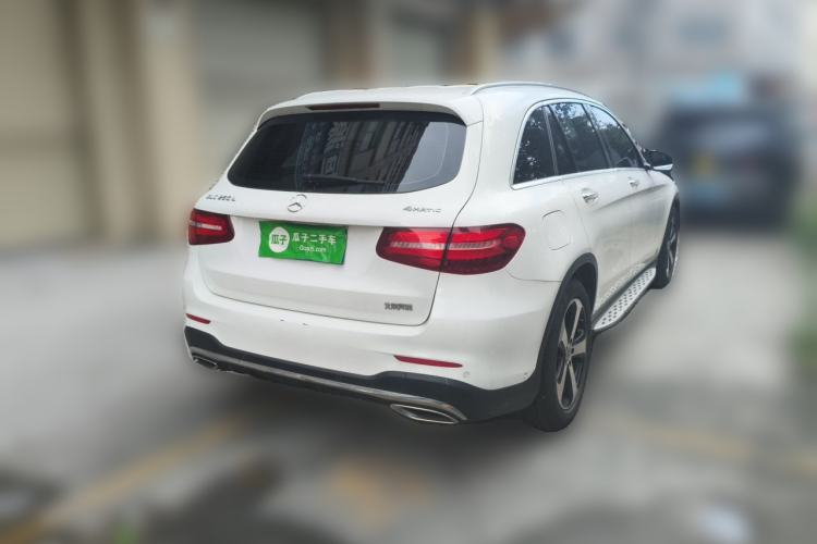 Used Mercedes-Benz GLC 2019 Facelift GLC 260 L 4MATIC Luxury Model Rear Right 45 Deg