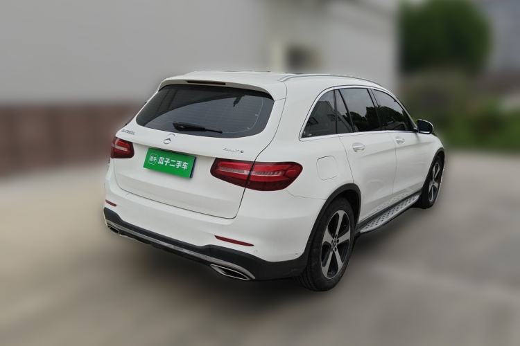 Used Mercedes-Benz GLC 2019 Facelift GLC 260 L 4MATIC Luxury Model Rear Right 45 Deg