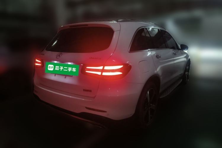 Used Mercedes-Benz GLC 2019 GLC 260 L 4MATIC Luxury Model Rear Right 45 Deg