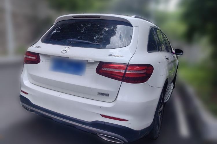 Used Mercedes-Benz GLC 2019 Facelift GLC 260 L 4MATIC Luxury Model Rear Right 45 Deg