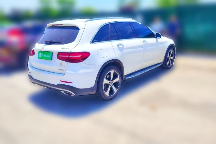 Used Mercedes-Benz GLC 2019 Facelift GLC 260 L 4MATIC Luxury Model Rear Right 45 Deg