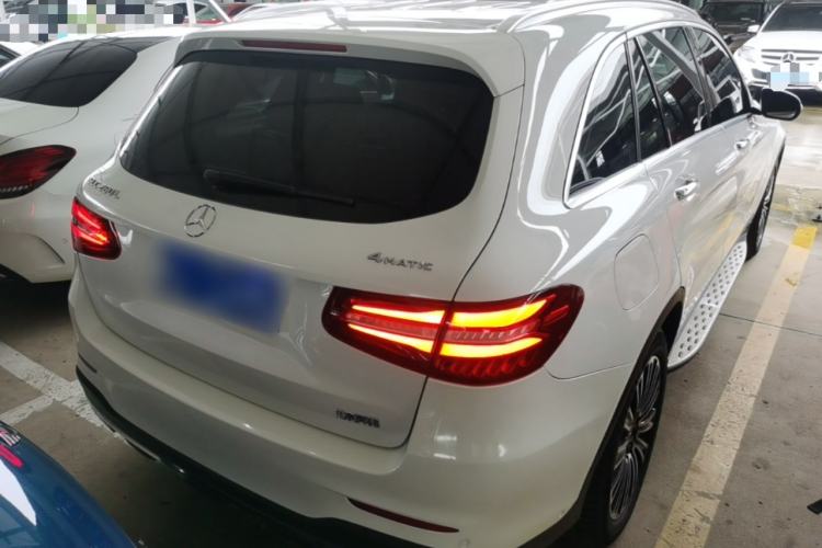 Used Mercedes-Benz GLC 2019 GLC 260 L 4MATIC Dynamic Model Rear Right 45 Deg