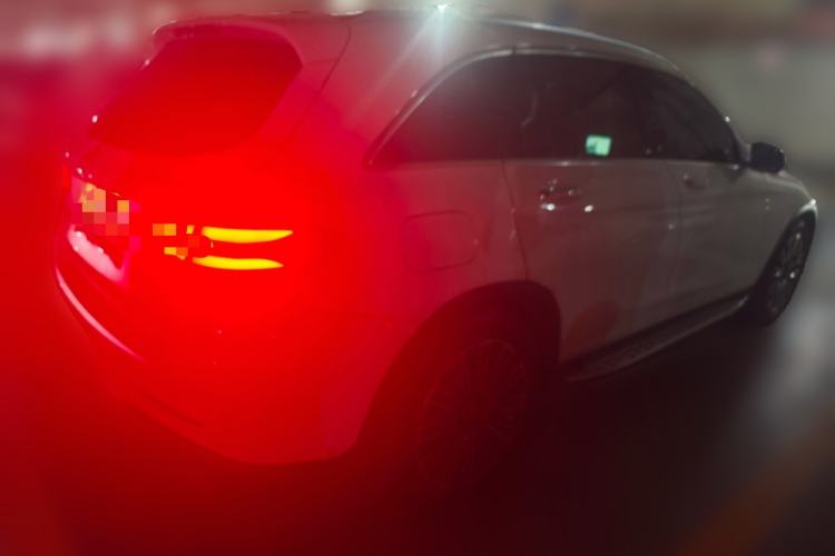 Used Mercedes-Benz GLC 2019 GLC 260 L 4MATIC Dynamic Model Rear Right 45 Deg