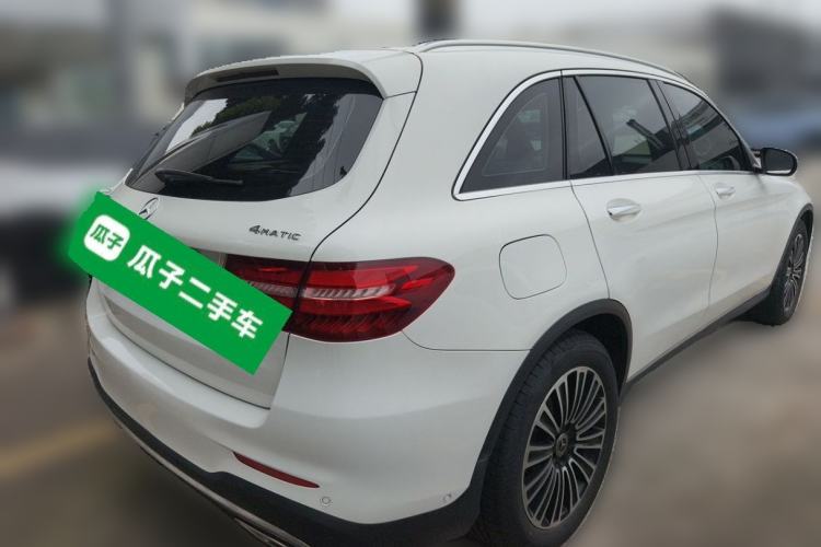 Used Mercedes-Benz GLC 2019 GLC 260 L 4MATIC Dynamic Model Rear Right 45 Deg